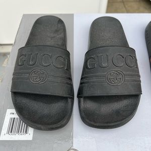 Black Gucci slides